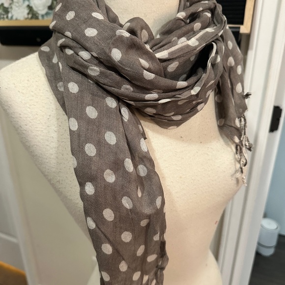 Multi color wool & pashmina scarves - Picture 5 of 8